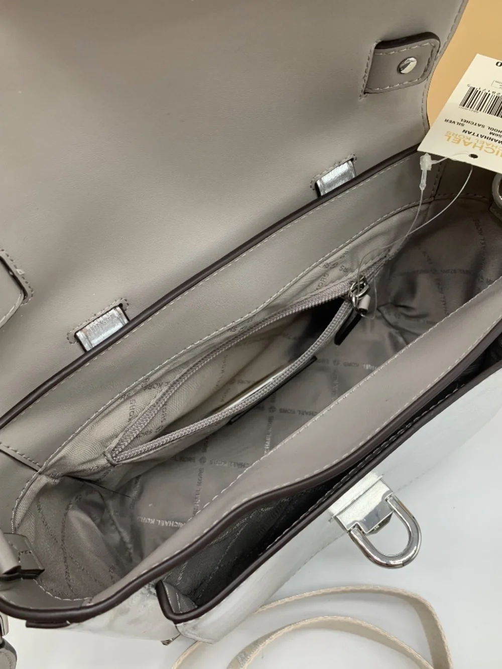 Michael Kors Manhattan Medium Patent Faux Leather Satchel in Black - Picture 11 of 13